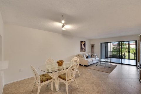 Condominio en venta en Bradenton, Florida, 2 dormitorios, 116.5 m2 № 2207200 - foto 13
