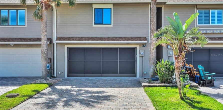 Townhouse in Ponce Inlet, Florida 2 bedrooms, 117.99 sq.m. № 1602126