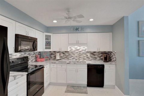 Townhouse in Ponce Inlet, Florida 2 bedrooms, 117.99 sq.m. № 1602126 - photo 17
