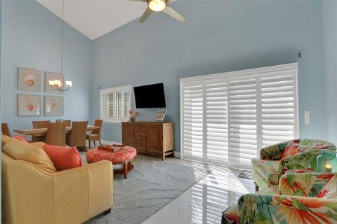 Townhouse in Ponce Inlet, Florida 2 bedrooms, 117.99 sq.m. № 1602126 - photo 8