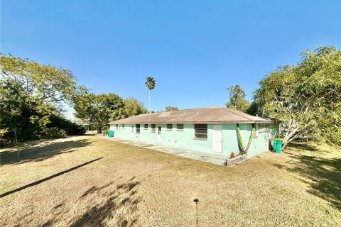 Immobilier commercial à vendre à Punta Gorda, Floride: 4 chambres, 179.12 m2 № 2405524 - photo 2