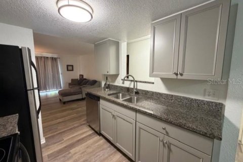 Купить кондоминиум в Брейдентон, Флорида 6 комнат, 89.19м2, № 2142637 - фото 3