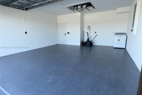 Villa ou maison à louer à LaBelle, Floride: 3 chambres, 138.52 m2 № 1986244 - photo 5