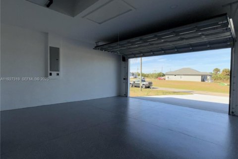 Villa ou maison à louer à LaBelle, Floride: 3 chambres, 138.52 m2 № 1986244 - photo 6