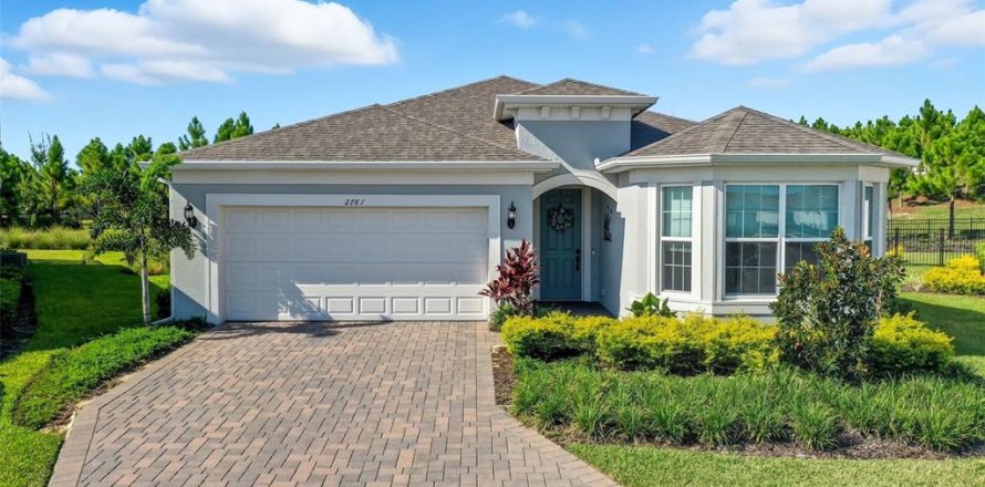 House in Minneola, Florida 2 bedrooms, 180.51 sq.m. № 2106470