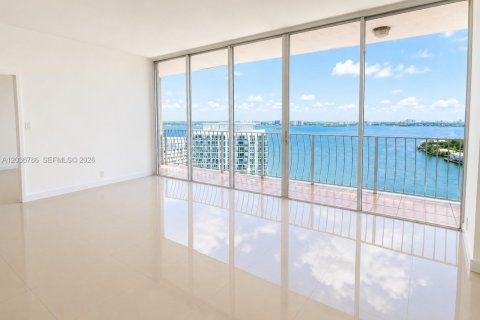 Condominio en alquiler en North Bay Village, Florida, 2 dormitorios, 95.69 m2 № 2085071 - foto 9