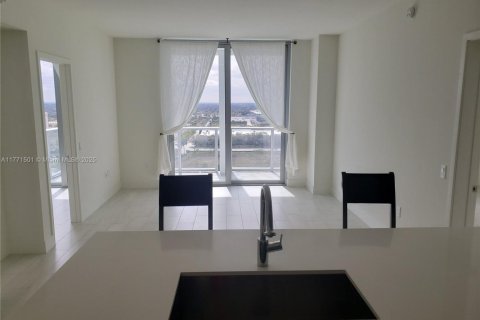 Condominio en venta en Sunrise, Florida, 2 dormitorios, 85.47 m2 № 1867880 - foto 5