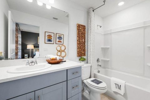Townhouse in Bradenton, Florida 2 bedrooms, 110.27 sq.m. № 1835787 - photo 8