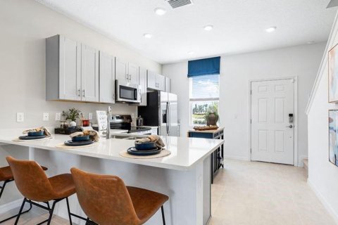 Townhouse in Bradenton, Florida 2 bedrooms, 110.27 sq.m. № 1835787 - photo 9