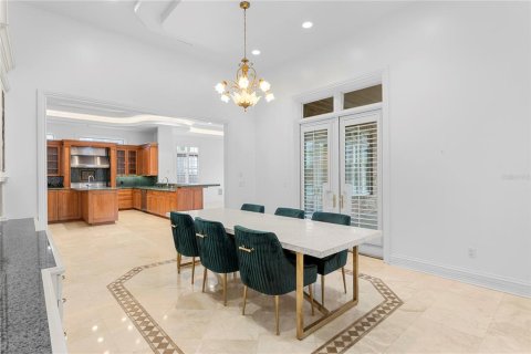 Villa ou maison à vendre à Tampa, Floride: 5 chambres, 669.27 m2 № 1910919 - photo 18