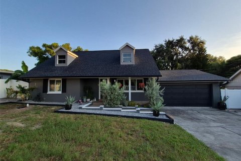 Casa en venta en Tarpon Springs, Florida, 3 dormitorios, 164.25 m2 № 2304943 - foto 2