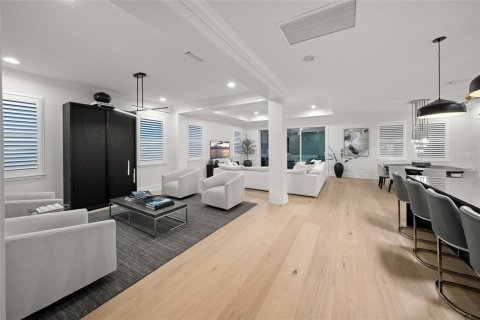 Casa en venta en Bradenton, Florida, 5 dormitorios, 348.29 m2 № 2157709 - foto 19