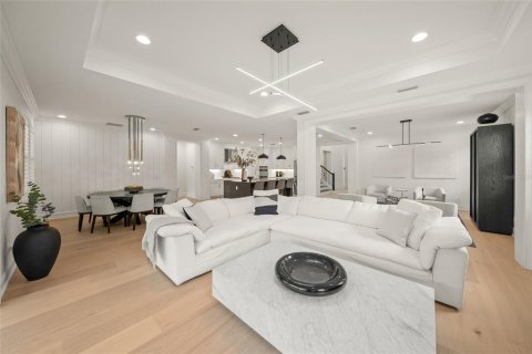 Casa en venta en Bradenton, Florida, 5 dormitorios, 348.29 m2 № 2157709 - foto 22