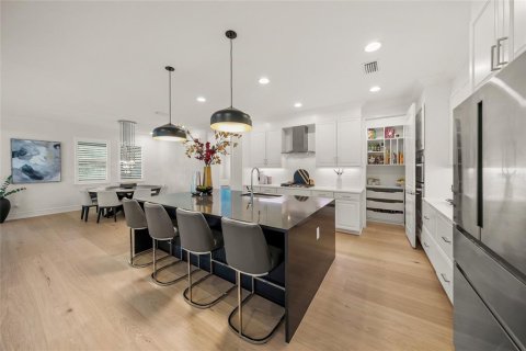 Casa en venta en Bradenton, Florida, 5 dormitorios, 348.29 m2 № 2157709 - foto 10