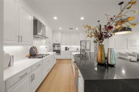 Casa en venta en Bradenton, Florida, 5 dormitorios, 348.29 m2 № 2157709 - foto 11
