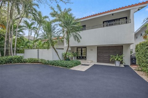 Villa ou maison à vendre à Coral Gables, Floride: 4 chambres, 260.13 m2 № 2051313 - photo 2
