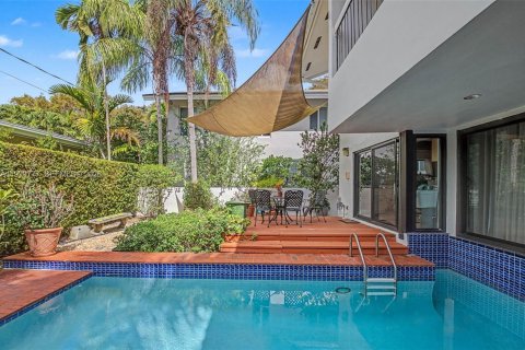 Villa ou maison à vendre à Coral Gables, Floride: 4 chambres, 260.13 m2 № 2051313 - photo 21