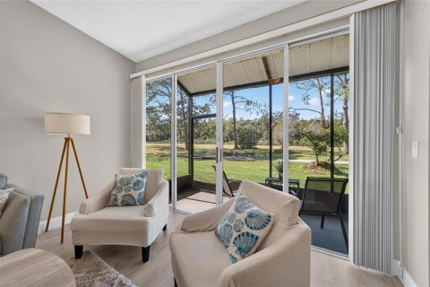 Villa ou maison à vendre à Tampa, Floride: 2 chambres, 115.57 m2 № 2428928 - photo 2