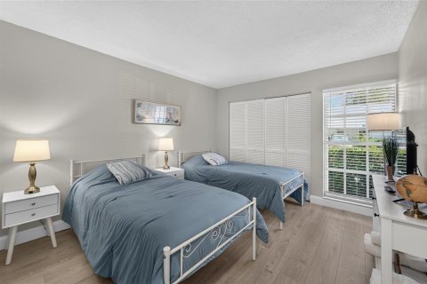 Villa ou maison à vendre à Tampa, Floride: 2 chambres, 115.57 m2 № 2428928 - photo 23