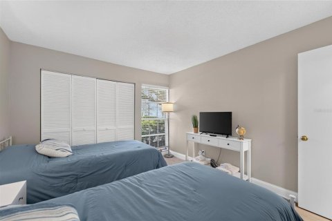Villa ou maison à vendre à Tampa, Floride: 2 chambres, 115.57 m2 № 2428928 - photo 24