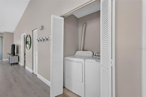 Villa ou maison à vendre à Tampa, Floride: 2 chambres, 115.57 m2 № 2428928 - photo 15