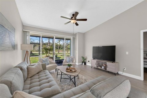 Villa ou maison à vendre à Tampa, Floride: 2 chambres, 115.57 m2 № 2428928 - photo 8