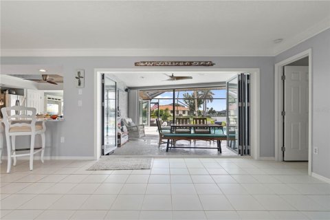 House in Punta Gorda, Florida 3 bedrooms, 212.65 sq.m. № 1792987 - photo 30