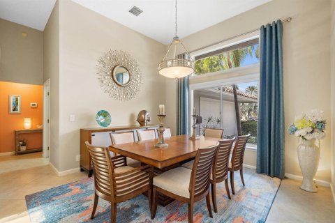 Villa ou maison à vendre à Palm Beach Gardens, Floride: 4 chambres, 230.58 m2 № 2439168 - photo 6
