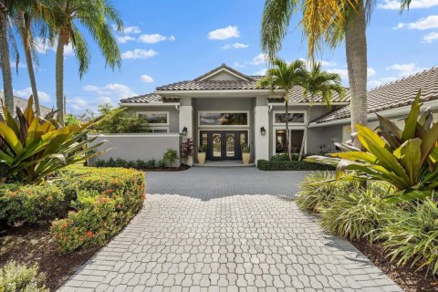 Villa ou maison à vendre à Palm Beach Gardens, Floride: 4 chambres, 230.58 m2 № 2439168 - photo 2