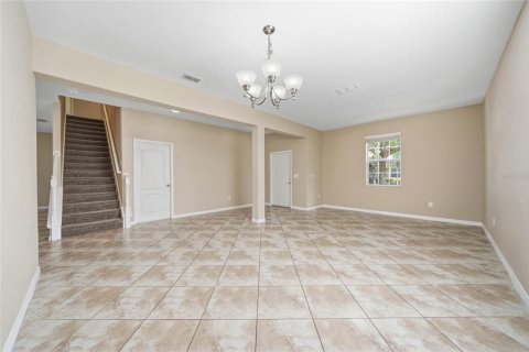 Villa ou maison à louer à Riverview, Floride: 7 chambres, 376.63 m2 № 2302532 - photo 10
