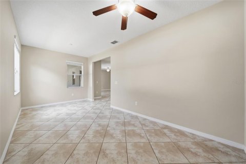Villa ou maison à louer à Riverview, Floride: 7 chambres, 376.63 m2 № 2302532 - photo 20
