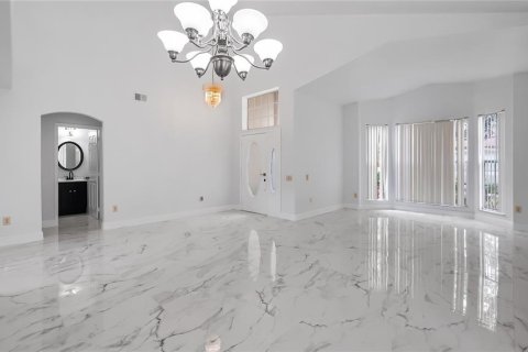 Villa ou maison à louer à Orlando, Floride: 4 chambres, 265.51 m2 № 1903243 - photo 23