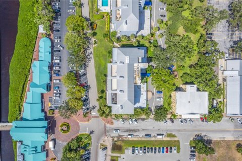 Condo in Palmetto, Florida, 2 bedrooms  № 1900048 - photo 5