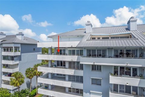 Condo in Palmetto, Florida, 2 bedrooms  № 1900048 - photo 15
