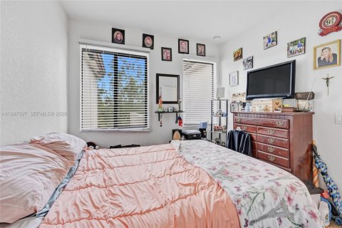 Купить таунхаус в Майами, Флорида 3 спальни, 158.31м2, № 2048733 - фото 20