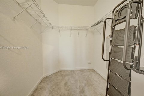 Купить таунхаус в Майами, Флорида 3 спальни, 158.31м2, № 2048733 - фото 16