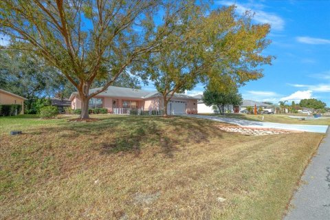 House in Ocala, Florida 3 bedrooms, 173.08 sq.m. № 1905328 - photo 10