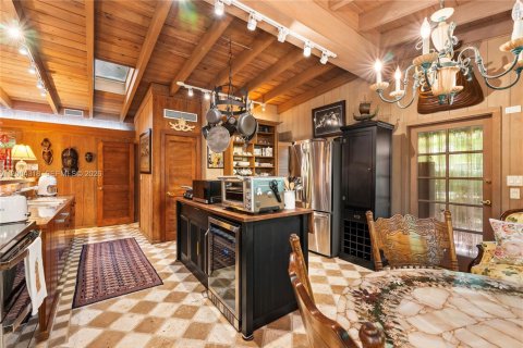 Купить виллу или дом в Майами, Флорида 1 спальня, 144м2, № 2068820 - фото 17