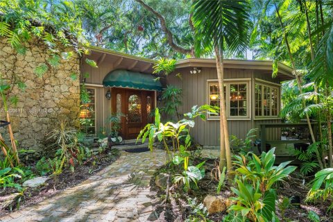 Купить виллу или дом в Майами, Флорида 1 спальня, 144м2, № 2068820 - фото 3