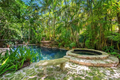 Купить виллу или дом в Майами, Флорида 1 спальня, 144м2, № 2068820 - фото 24