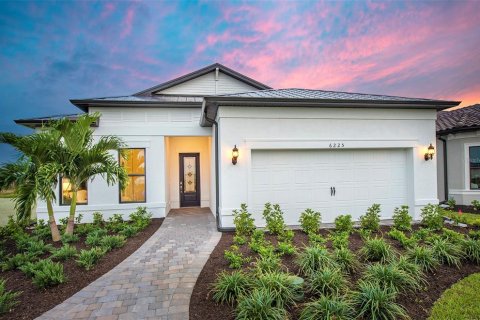 House in Sarasota, Florida 3 bedrooms, 191.01 sq.m. № 2104425