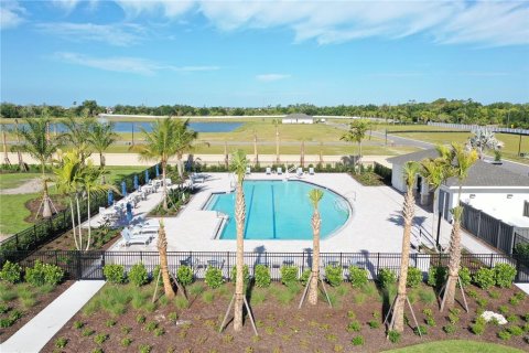 House in Punta Gorda, Florida 4 bedrooms, 169.83 sq.m. № 2236222 - photo 28