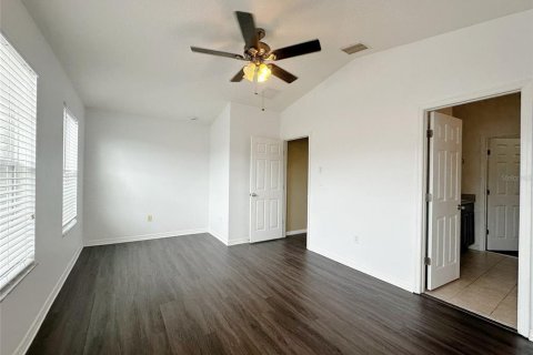 Adosado en venta en Pinellas Park, Florida, 3 dormitorios, 139.35 m2 № 1870596 - foto 12