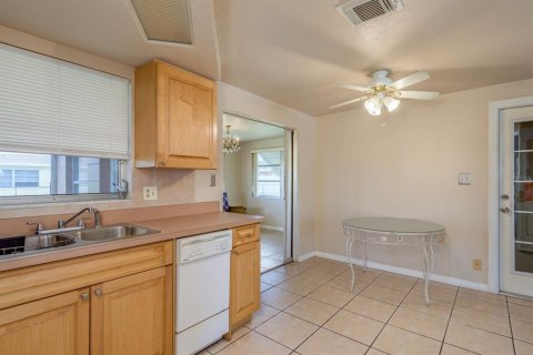 Casa en venta en Holiday, Florida, 2 dormitorios, 91.04 m2 № 1904962 - foto 15