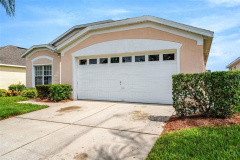 Casa en venta en Kissimmee, Florida, 4 dormitorios, 145.58 m2 № 1781181 - foto 3