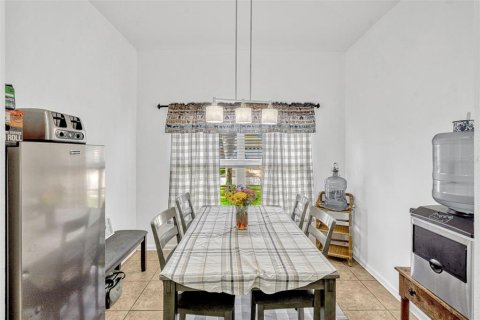 Casa en venta en Kissimmee, Florida, 4 dormitorios, 145.58 m2 № 1781181 - foto 12