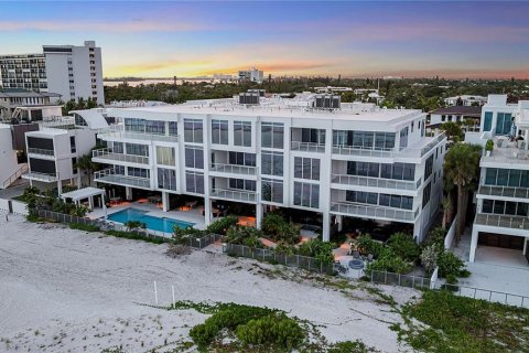 Condo à Sarasota, Floride, 3 chambres  № 2208135