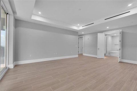 Condo in Sarasota, Florida, 3 bedrooms  № 2208135 - photo 18
