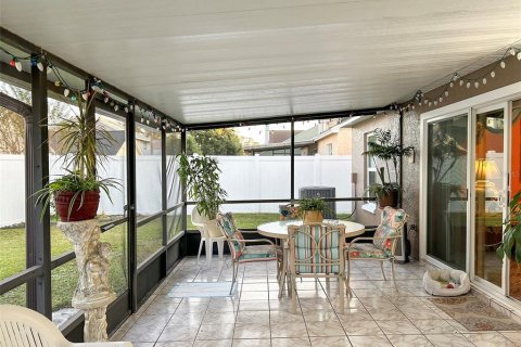 Casa en venta en Lake Mary, Florida, 3 dormitorios, 130.81 m2 № 1561364 - foto 13