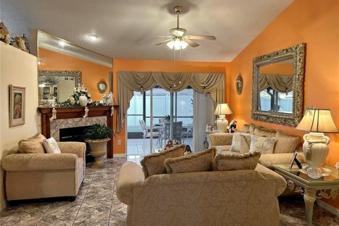 Casa en venta en Lake Mary, Florida, 3 dormitorios, 130.81 m2 № 1561364 - foto 5